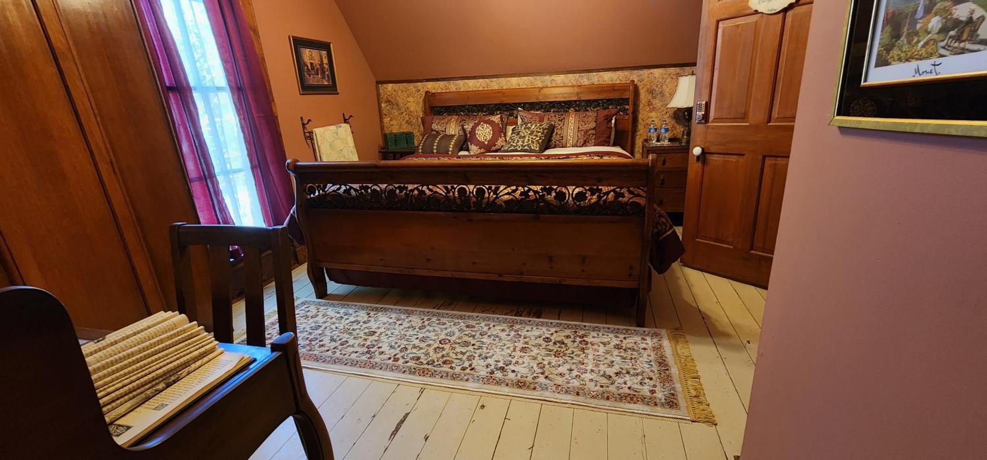The Carson House Bed & Breakfast Bed & Breakfast Pittsburg Room photo